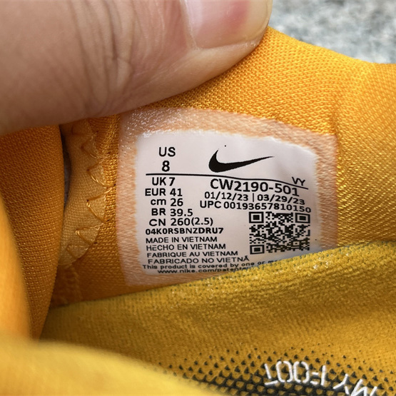 Nike Kobe 6 OFF-WHITE   CW2190-501  - DopestKickz