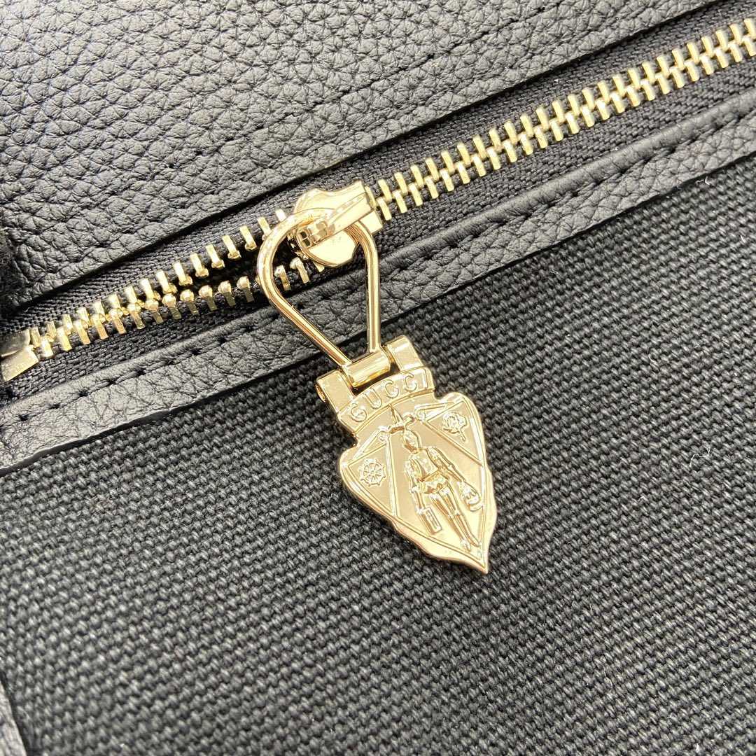 Gucci Jackie Medium Tote Bag - DopestKickz