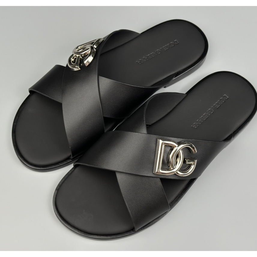 Dolce & Gabbana Logo-plaque Cross-over Leather Sandals - DopestKickz