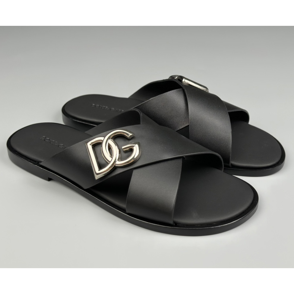 Dolce & Gabbana Logo-plaque Cross-over Leather Sandals - DopestKickz