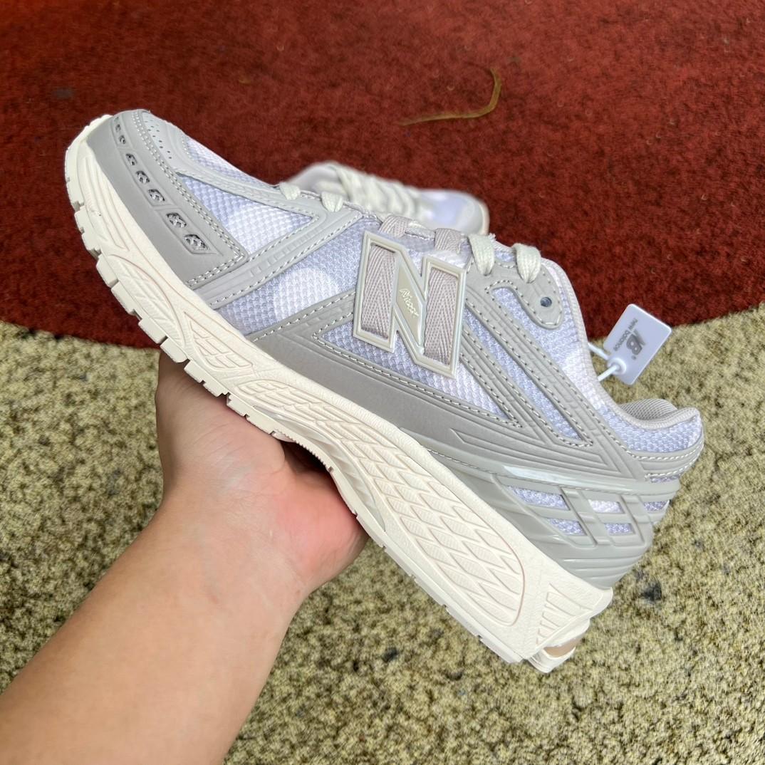 New Balance 1906R Sneakers      M1906RPA - DopestKickz