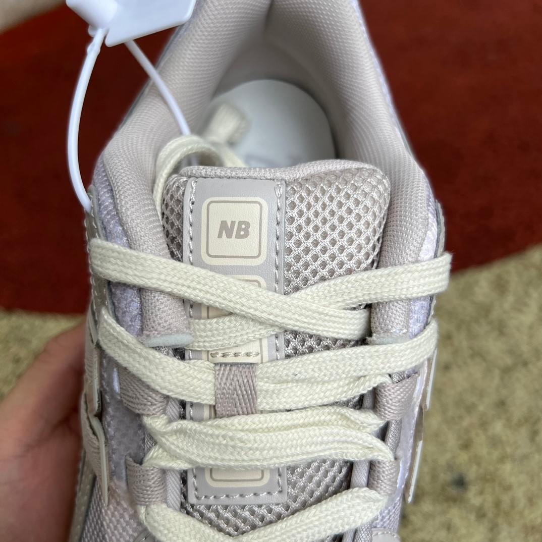 New Balance 1906R Sneakers      M1906RPA - DopestKickz