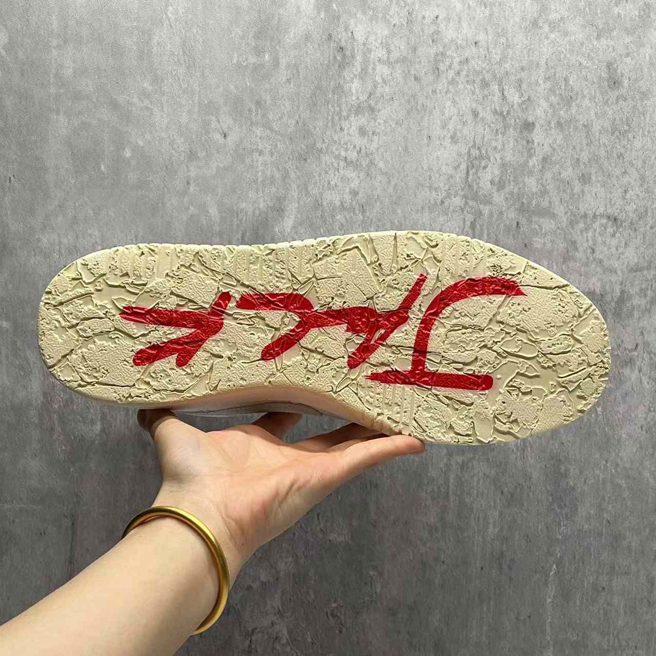 Travis Scott x Jordan Cut The Check Sneaker    FZ8117-003 - DopestKickz