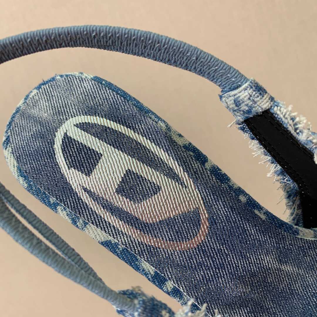 Diesel Blue D-Venus SB Heels - DopestKickz