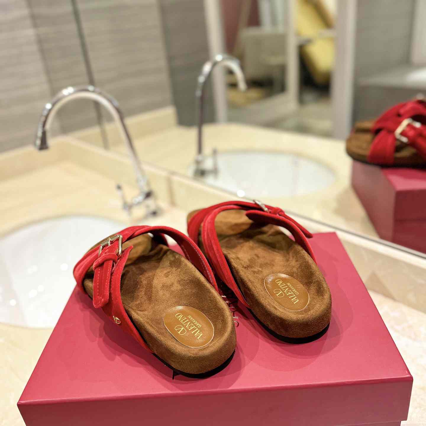 Valenti Fussfriend Velvet Slide Sandal  - DopestKickz