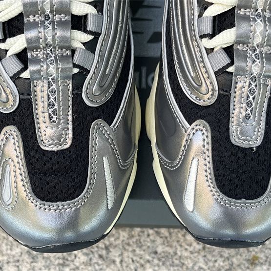 New Balance NB 1000 Y2K Sneakers      M1000SL  - DopestKickz