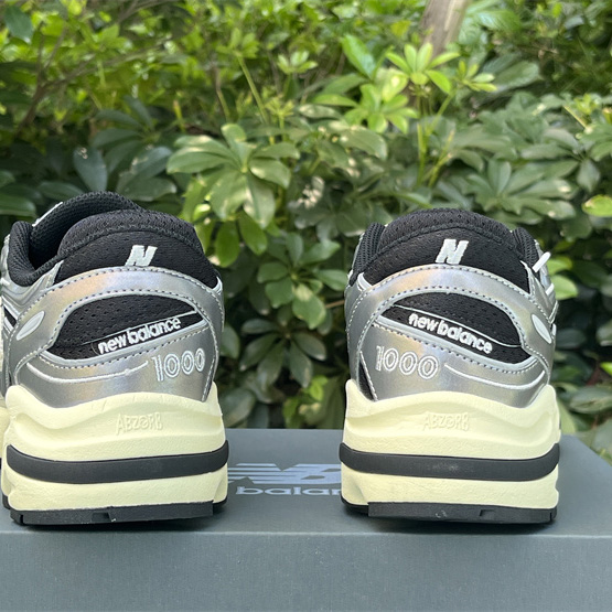 New Balance NB 1000 Y2K Sneakers      M1000SL  - DopestKickz