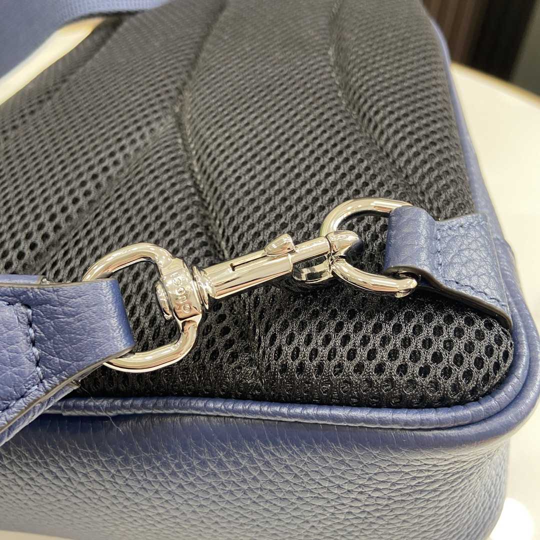 Gucci Jumbo GG Crossbody Bag - DopestKickz