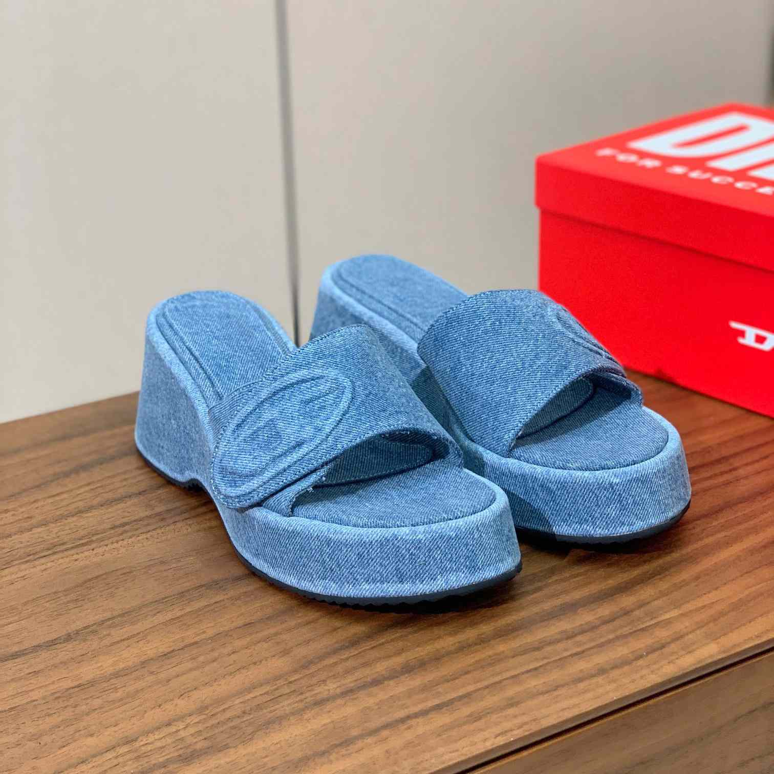 Diesel Sa-Oval D Pf W Denim Sandals - DopestKickz