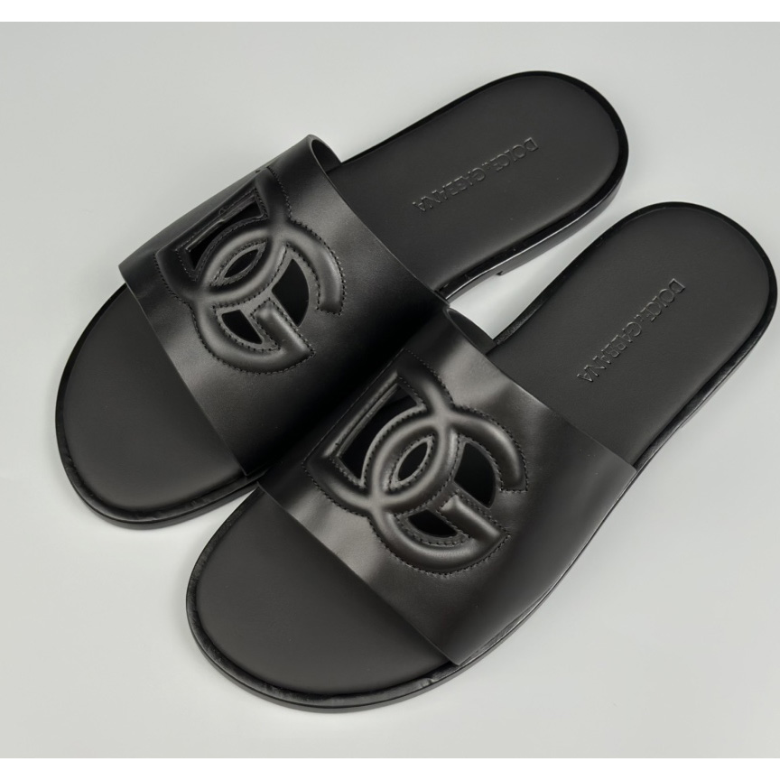 Dolce & Gabbana Calfskin sliders - DopestKickz