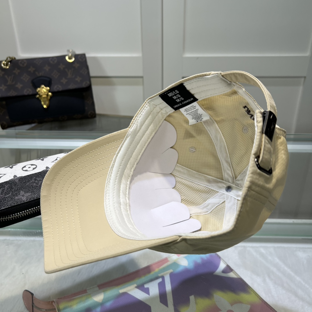 Under Armour Cap - DopestKickz