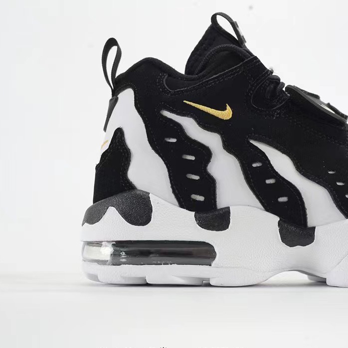 Nike Air Diamond Turf Max '96 Black Varsity Maize   DD8559-100 - DopestKickz
