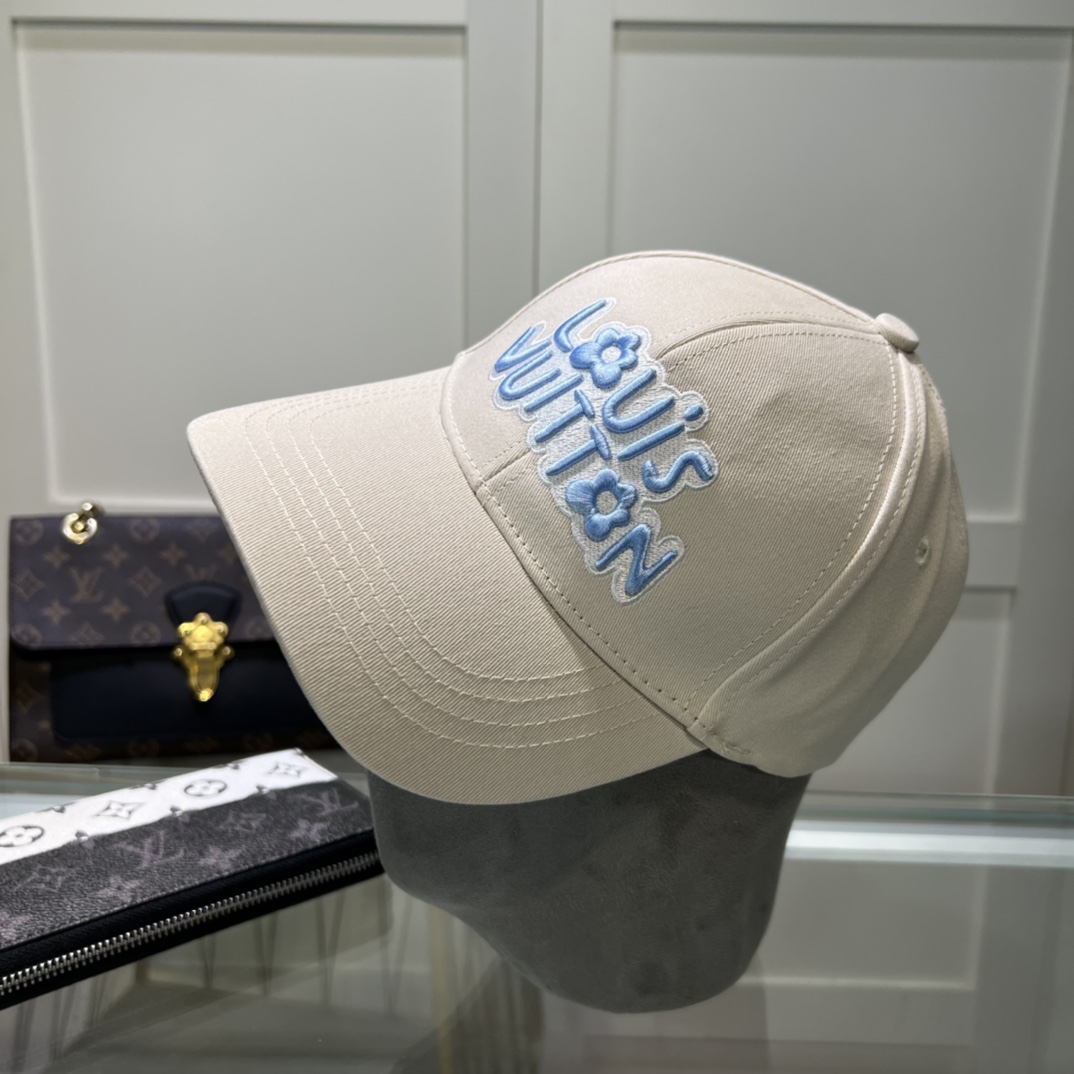 Louis Vuitton Cap - DopestKickz