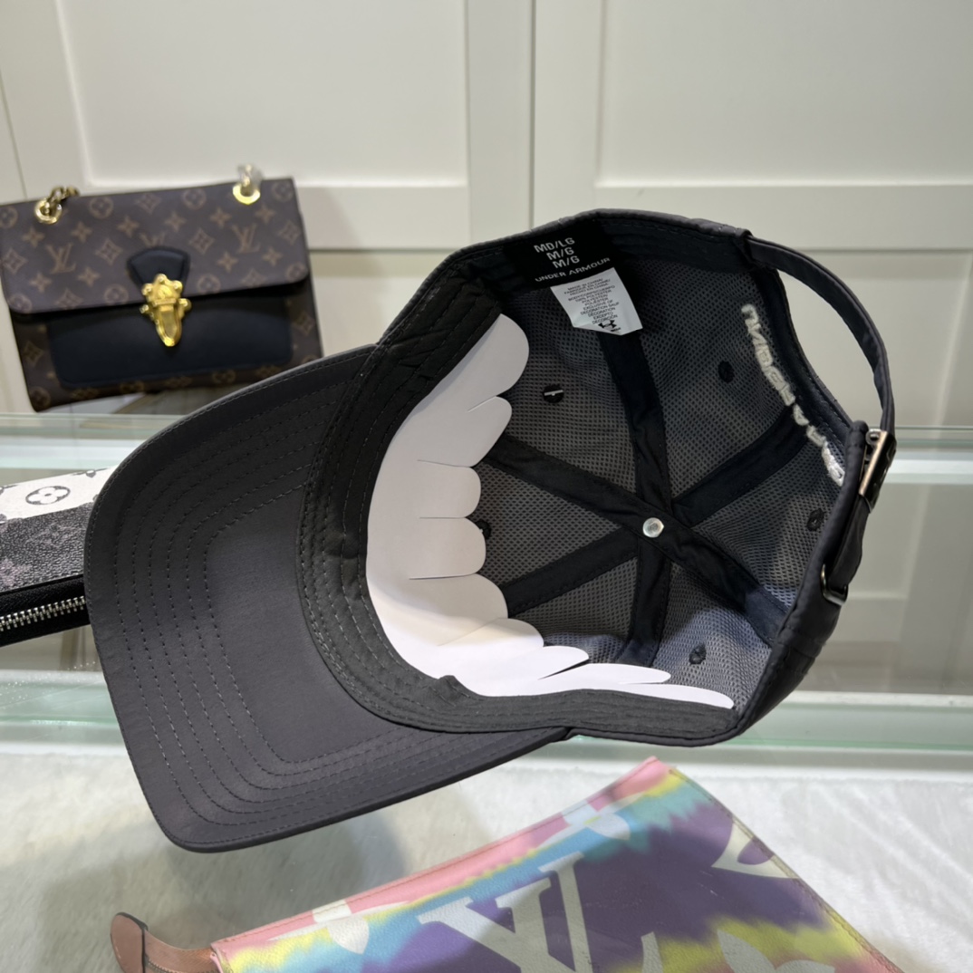 Under Armour Cap - DopestKickz