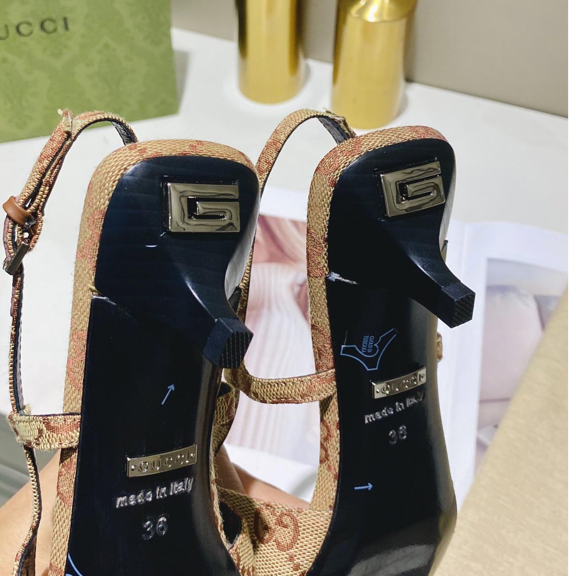 Gucci Women's GG Slingback Ballet Flat - DopestKickz