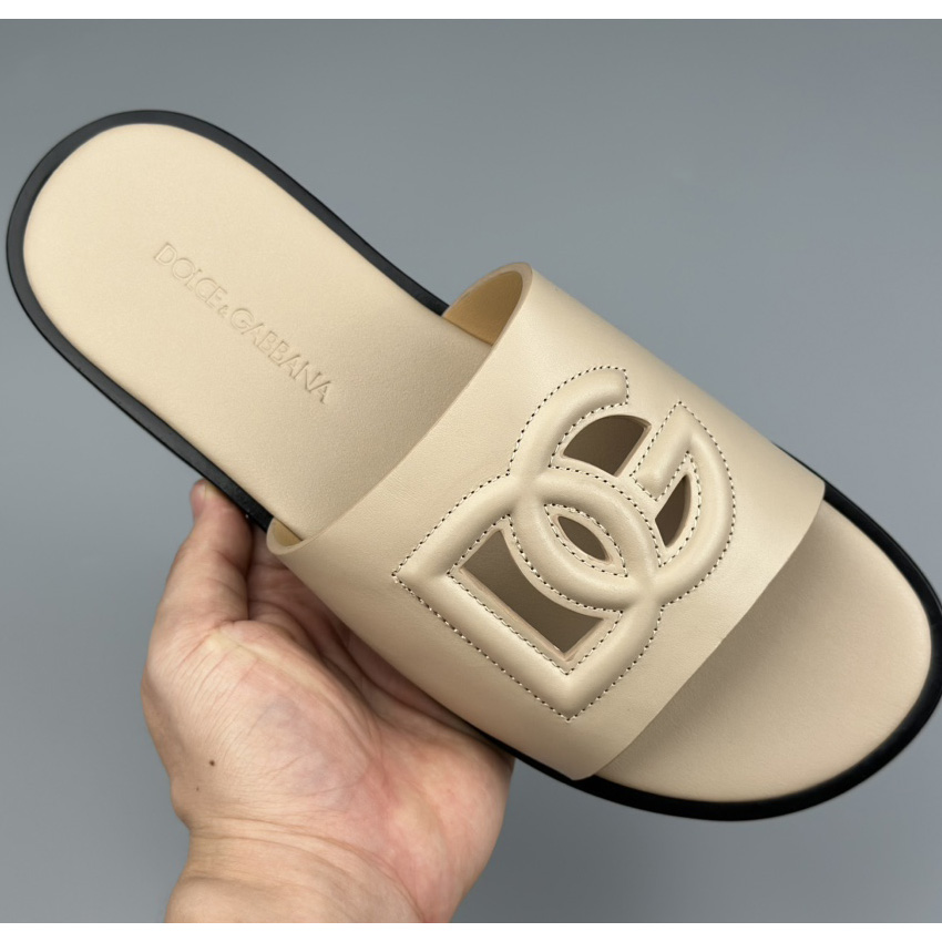 Dolce & Gabbana Calfskin sliders - DopestKickz