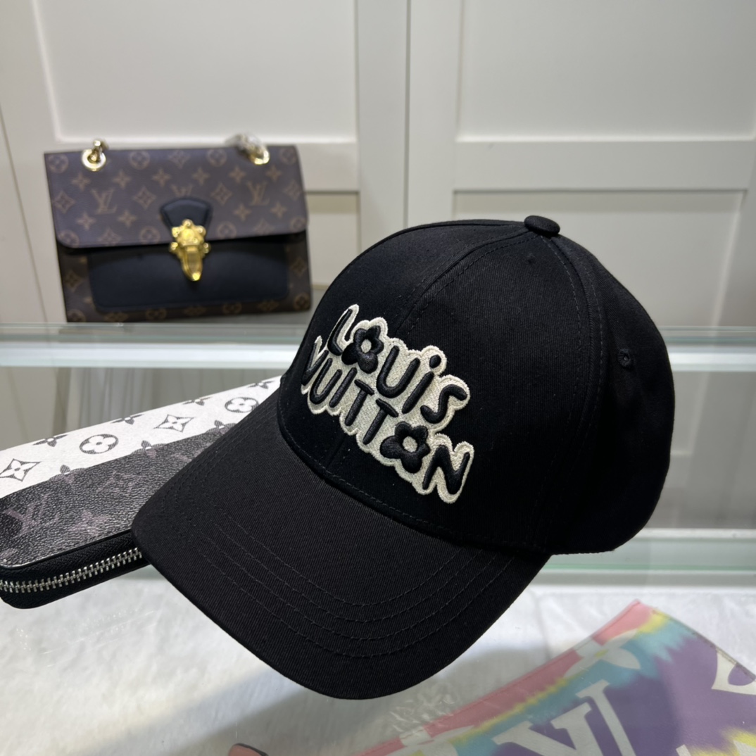 Louis Vuitton Cap - DopestKickz