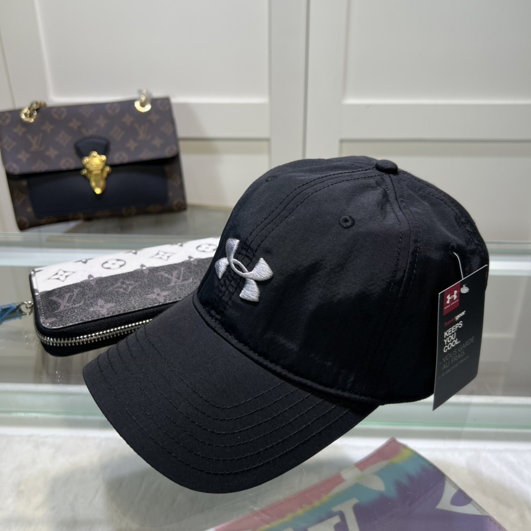 Under Armour Cap - DopestKickz