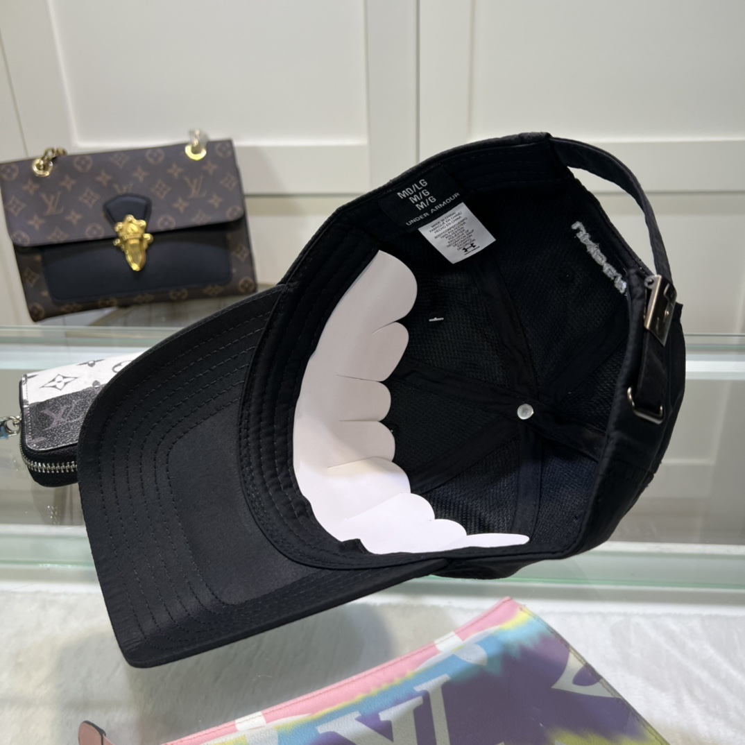 Under Armour Cap - DopestKickz