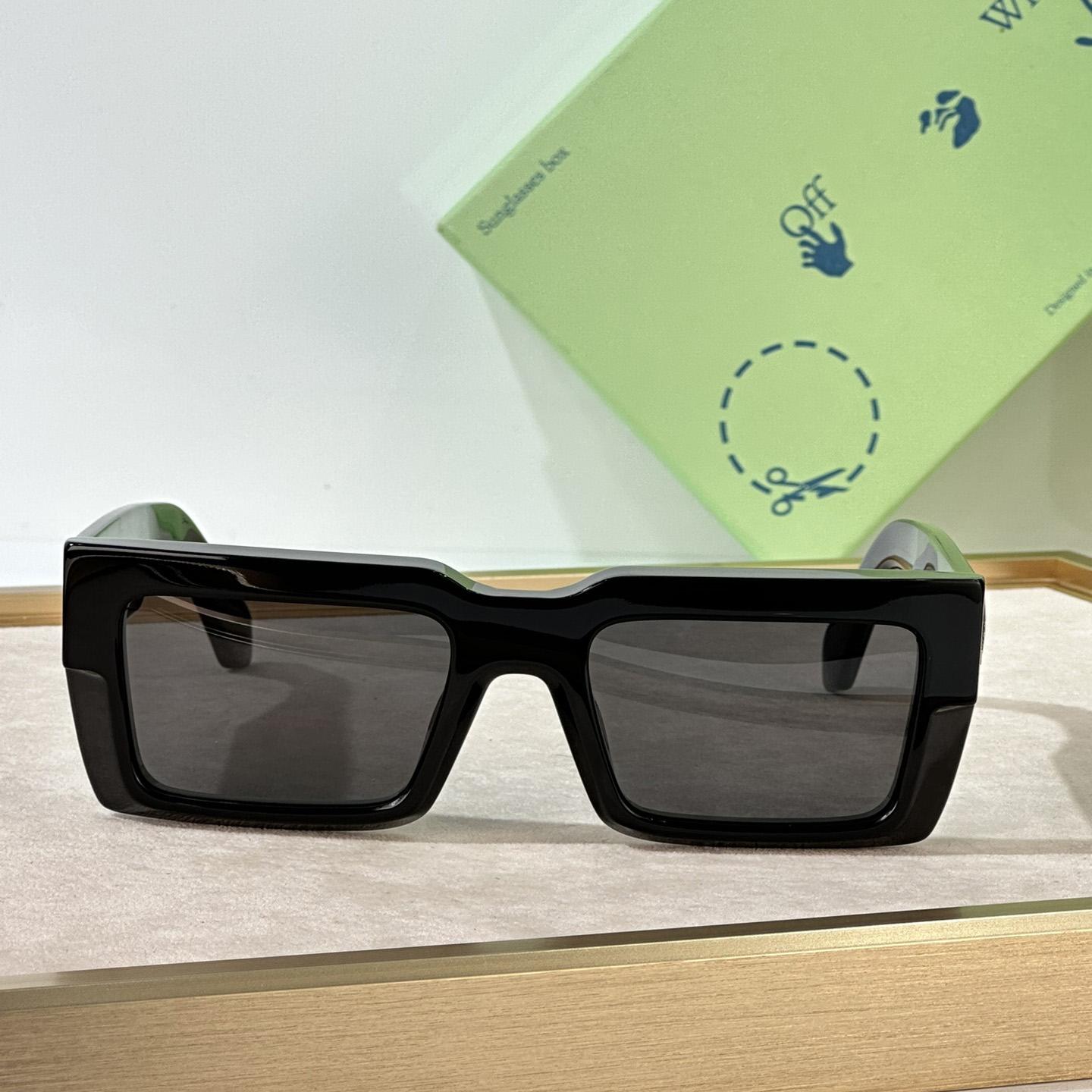 Off White Moberly Sunglasses      OERl114 - DopestKickz