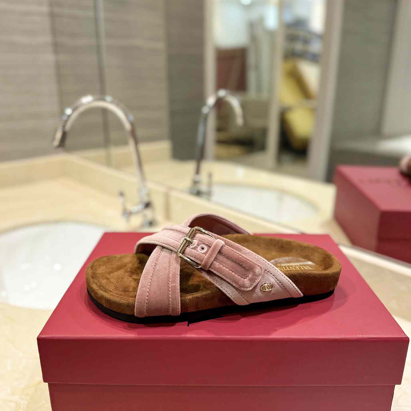 Valenti Fussfriend Velvet Slide Sandal  - DopestKickz