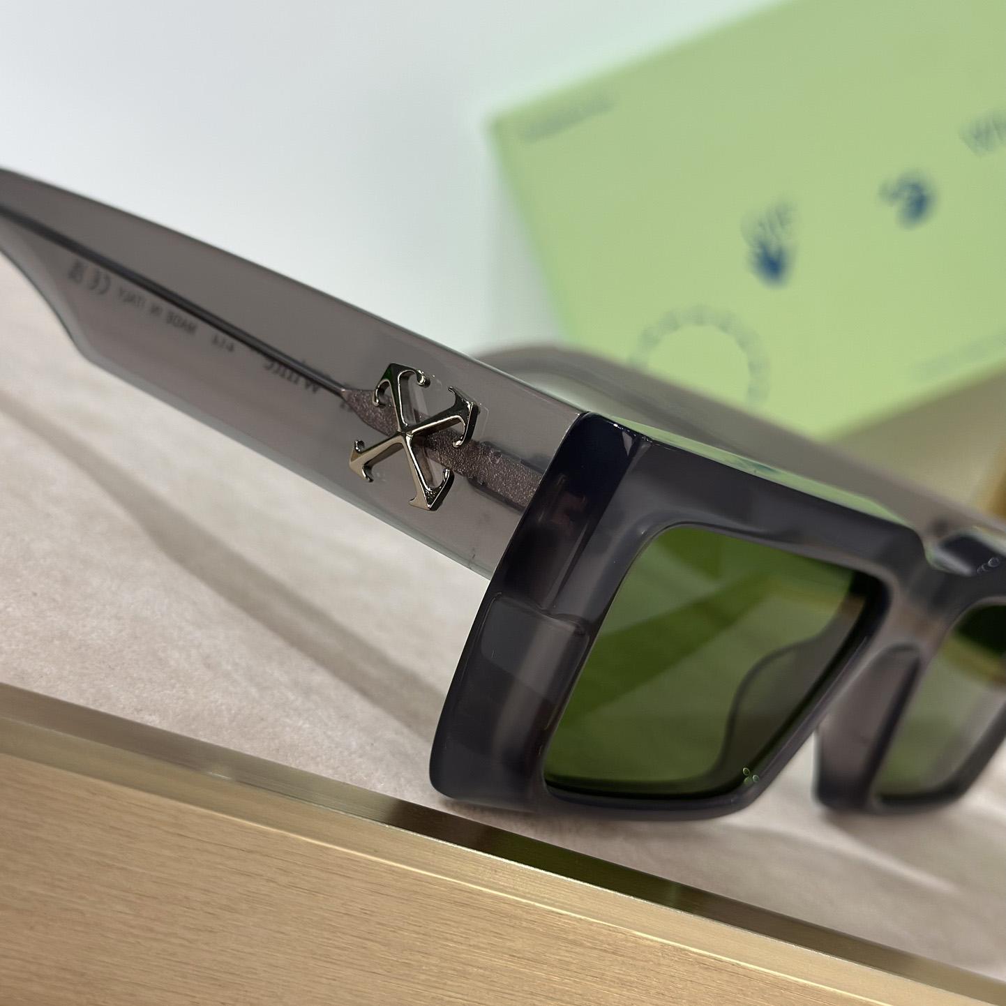 Off White Moberly Sunglasses      OERl114 - DopestKickz