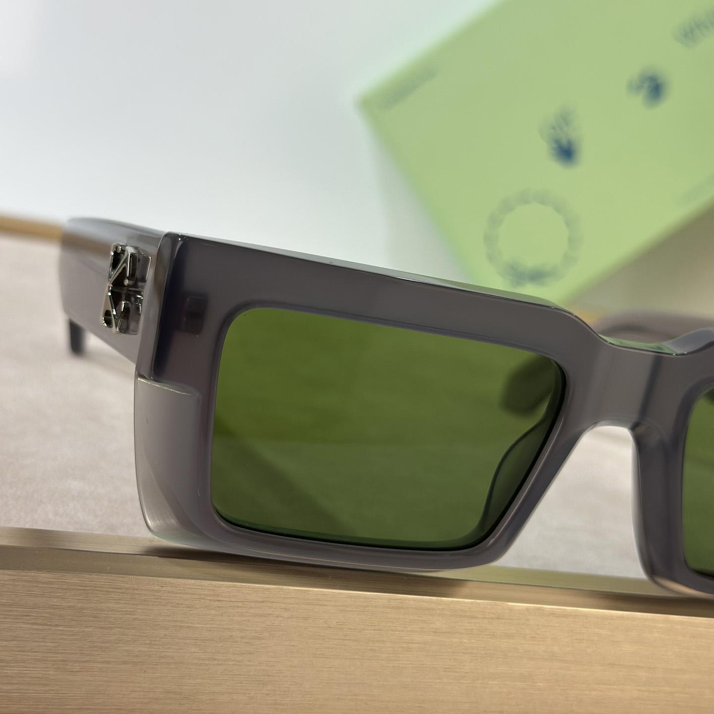 Off White Moberly Sunglasses      OERl114 - DopestKickz