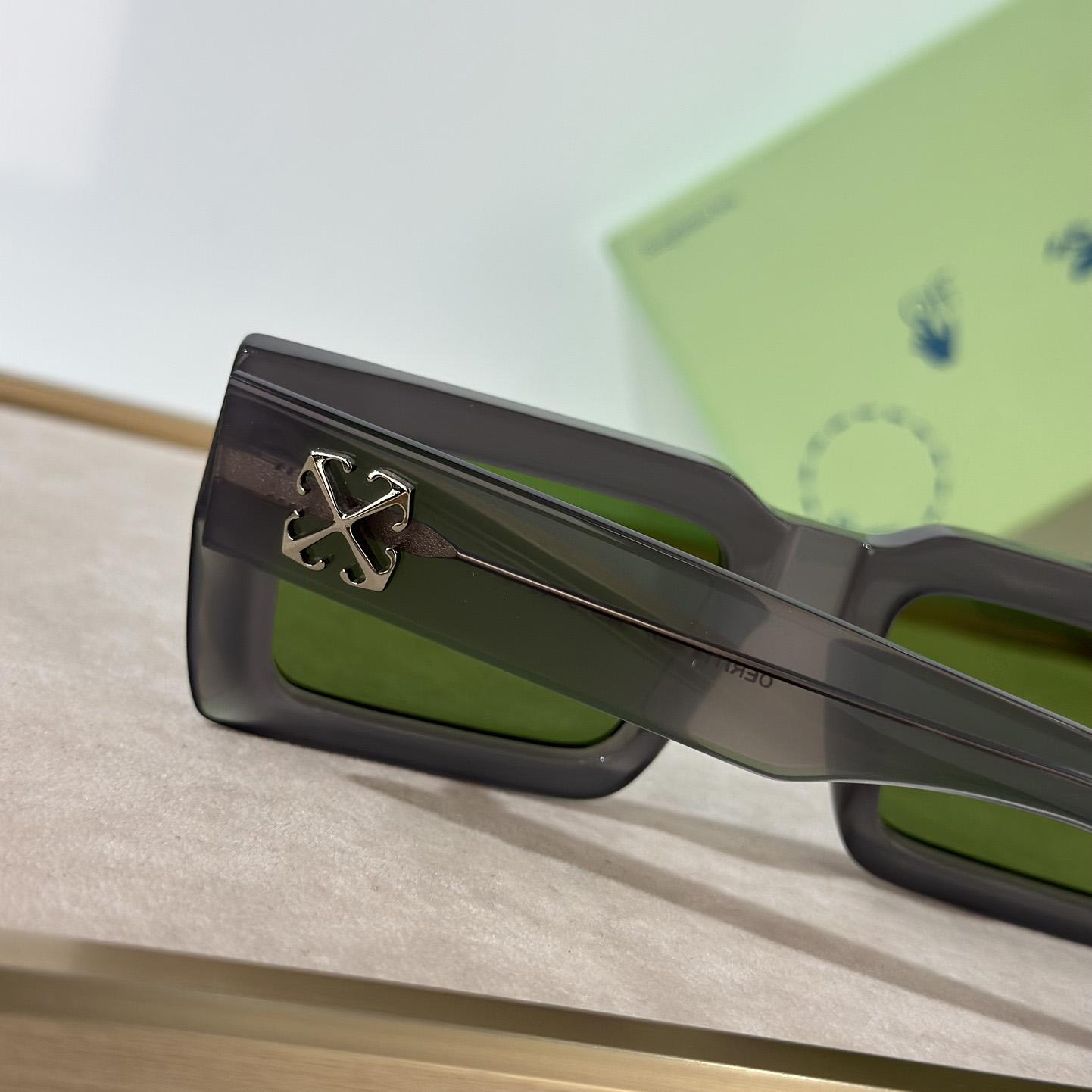 Off White Moberly Sunglasses      OERl114 - DopestKickz