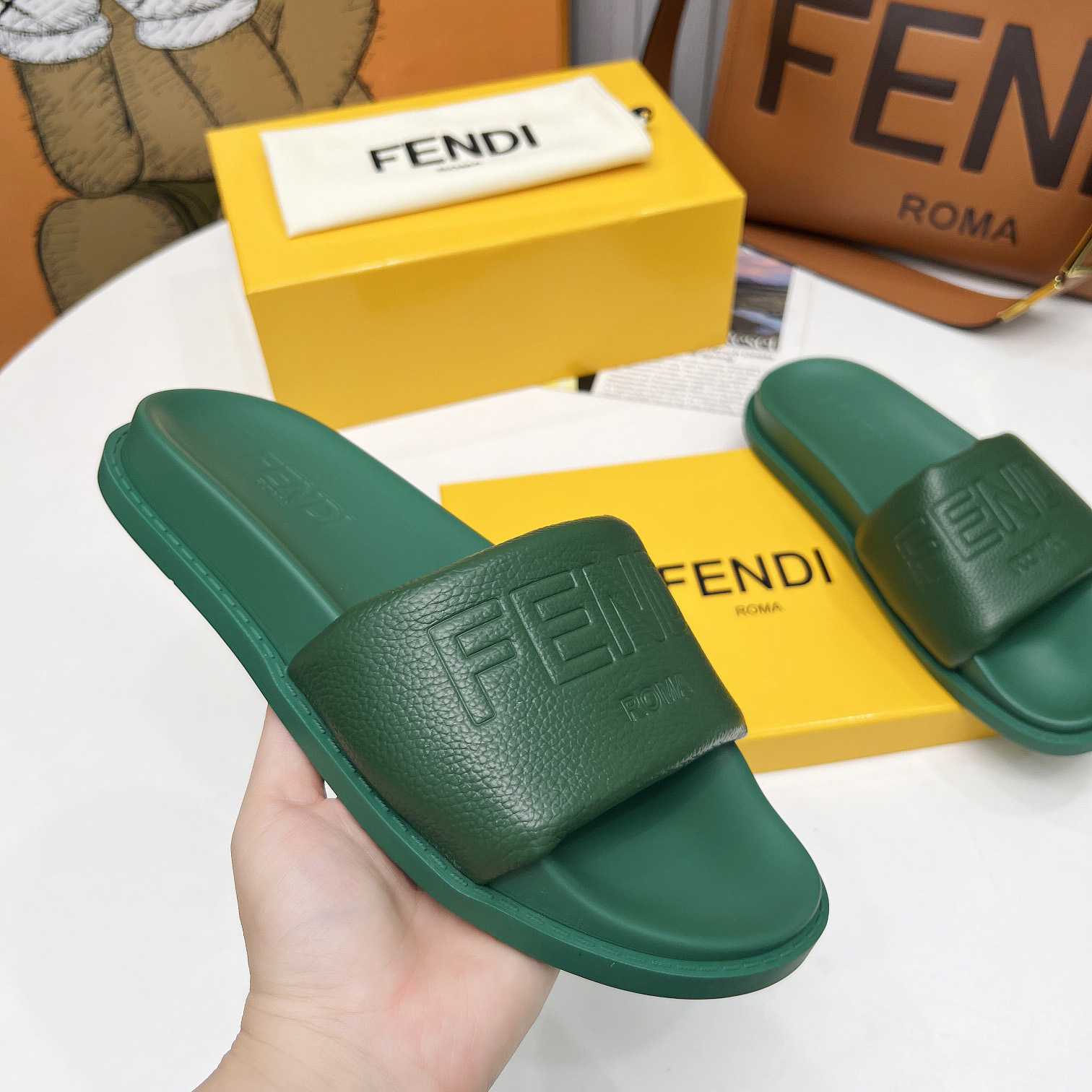 Fendi Roma Slides Green Leather Fussbett - DopestKickz