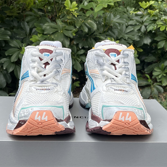 Balenciaga Runner Sneaker - DopestKickz