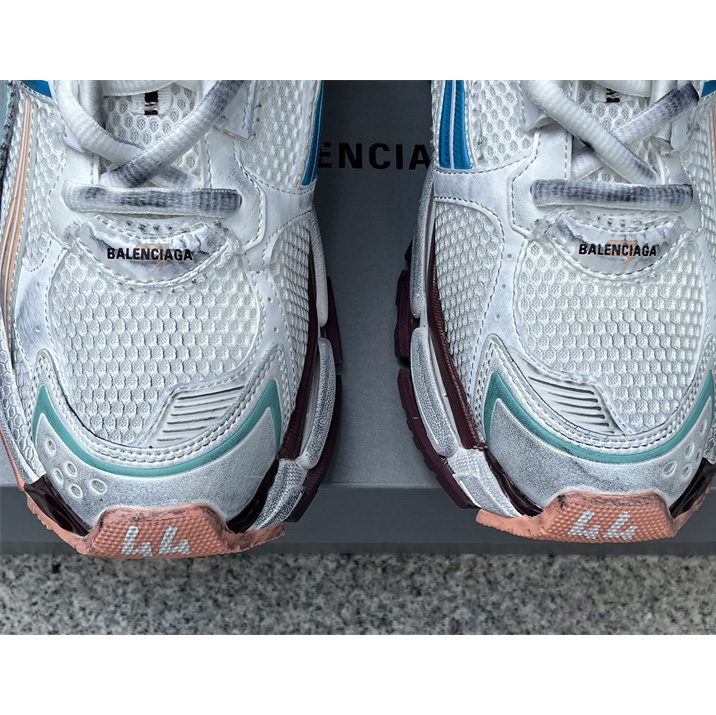 Balenciaga Runner Sneaker - DopestKickz