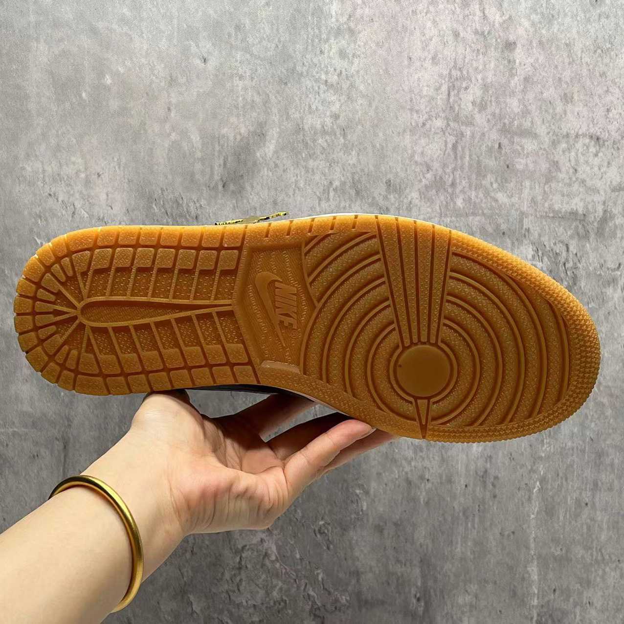 Jordan 1 High OG “Metallic Gold” Sneaker   DZ5485-071 - DopestKickz