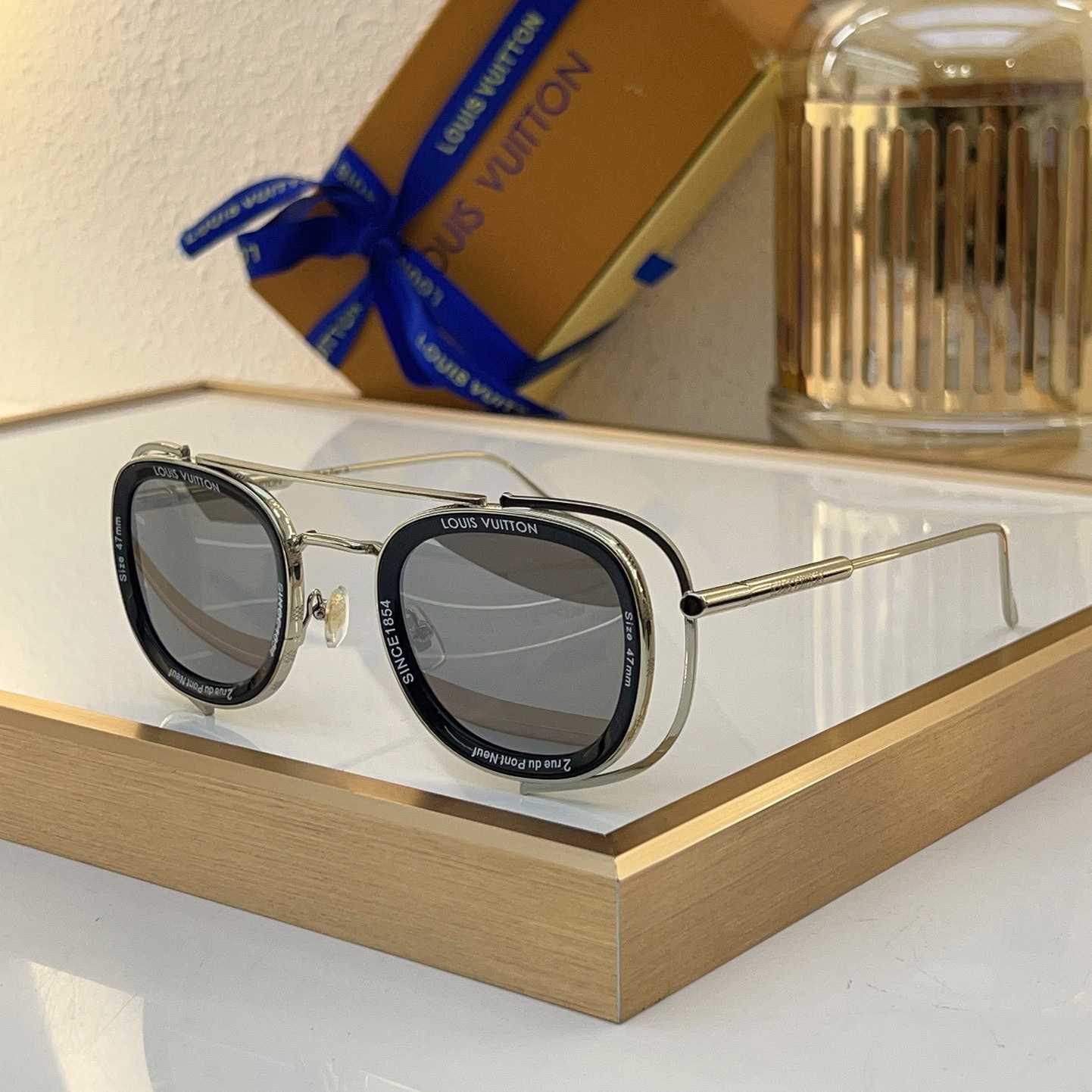 Louis Vuitton LV Super Vision Metal Pilot Square Sunglasses   Z2213U - DopestKickz