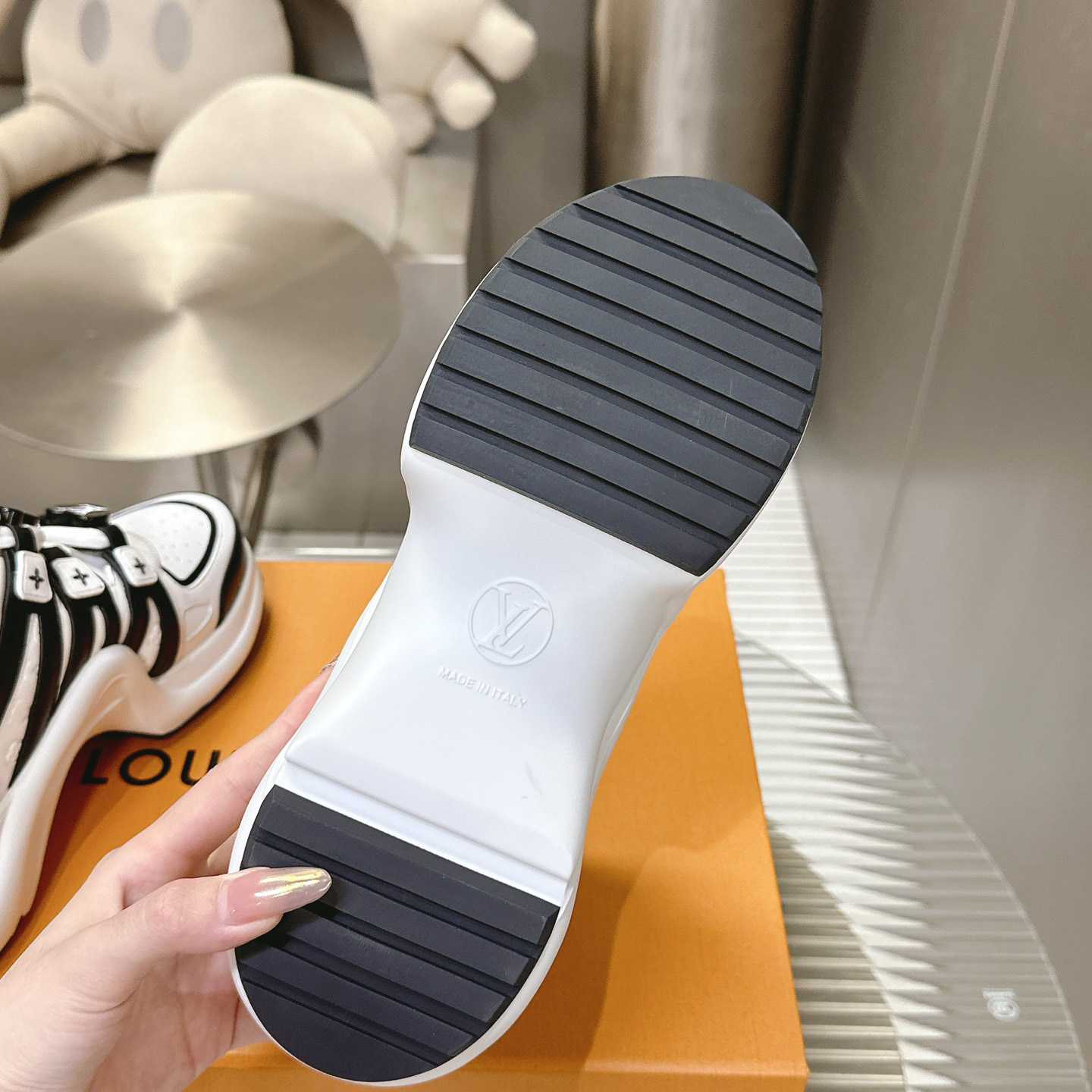 Louis Vuitton LV Archlight Sneaker    - DopestKickz