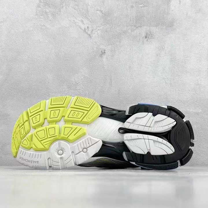 Balenciaga Runner Sneaker - DopestKickz