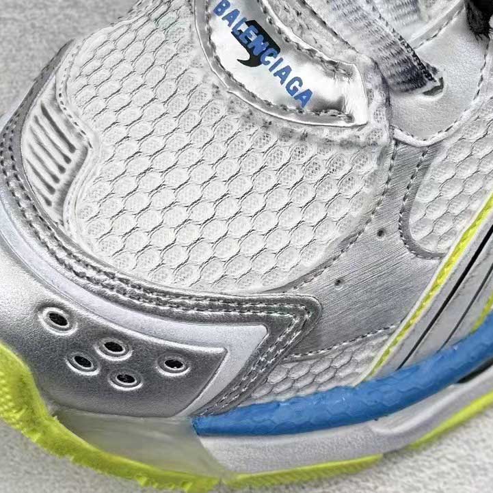 Balenciaga Runner Sneaker - DopestKickz