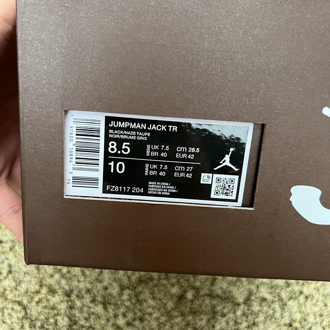 Travis Scott x Jordan Cut The Check Sneaker    FZ8117-204 - DopestKickz