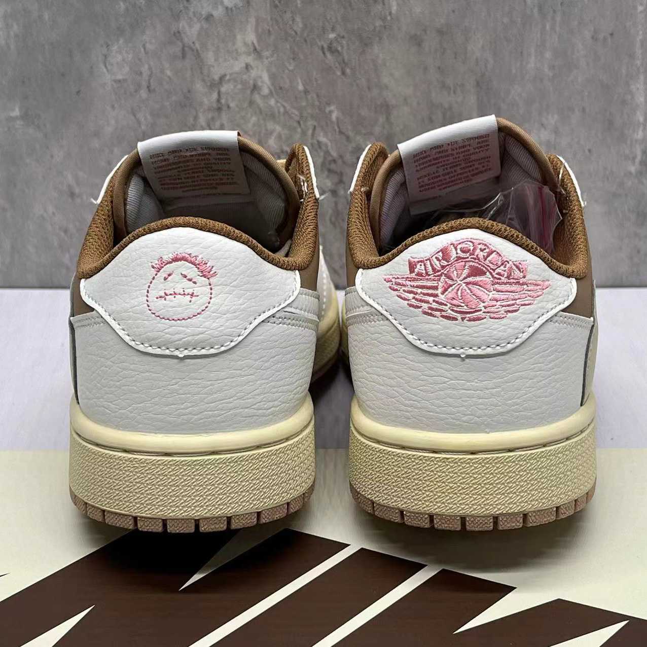Travis Scott X Jordan 1 Low OG Sneaker   DM7866-106 - DopestKickz