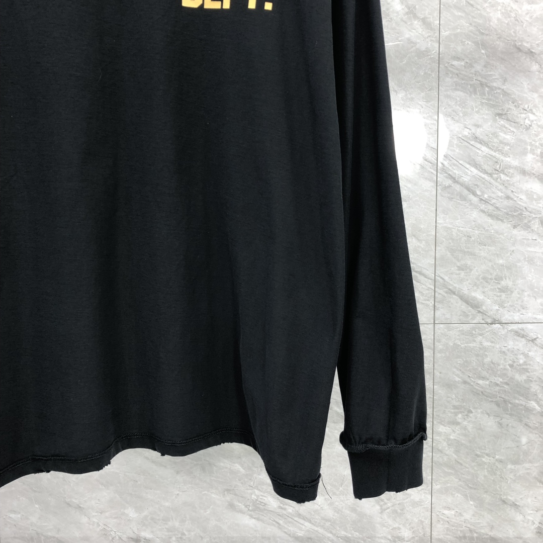 Gallery Dept . Logo Long Sleeve - DopestKickz
