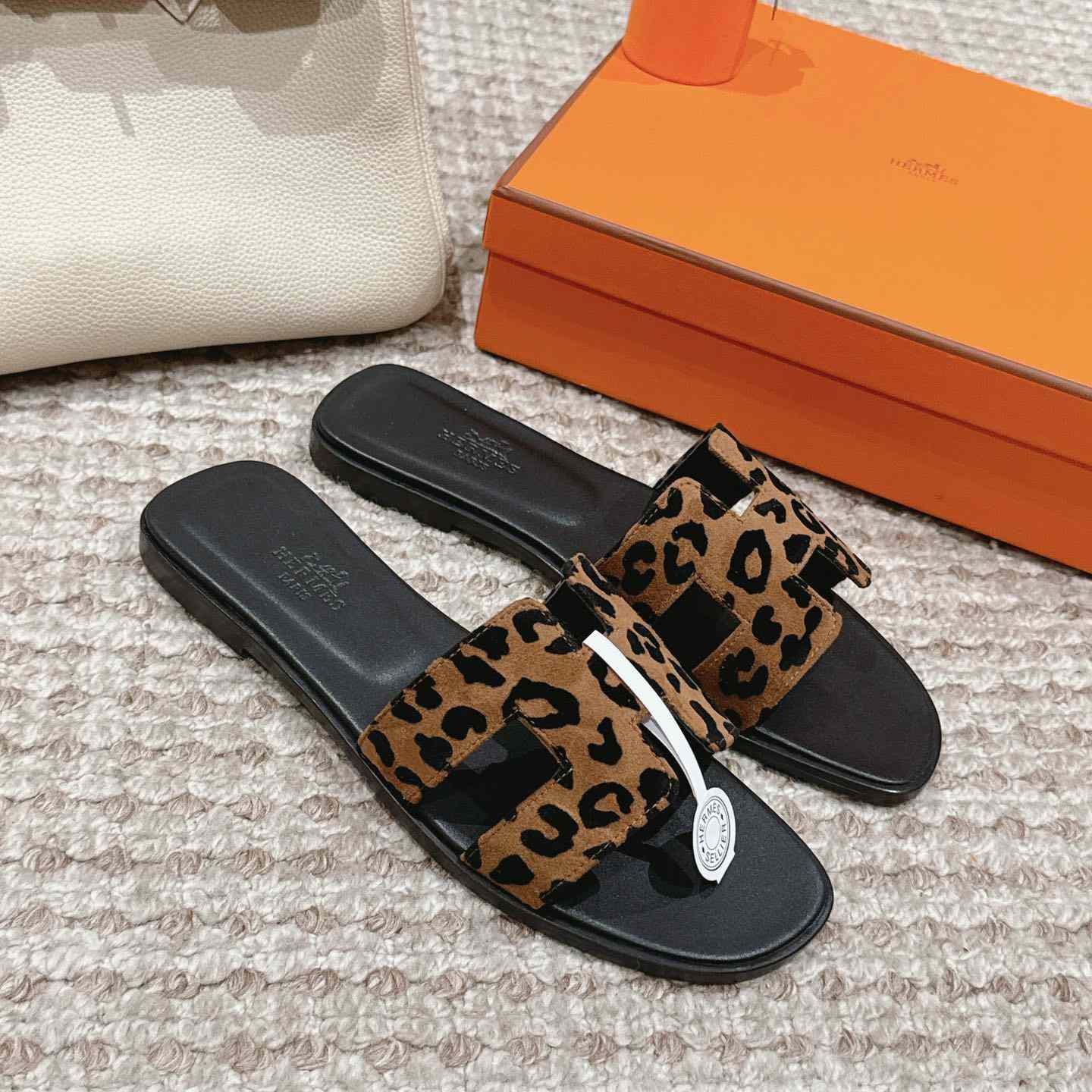 Hermes Oran Sandal - DopestKickz