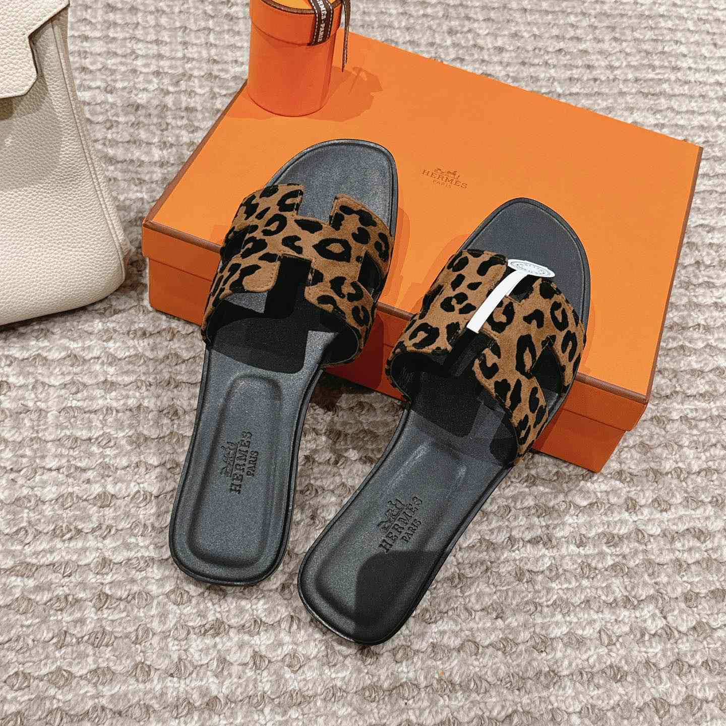 Hermes Oran Sandal - DopestKickz