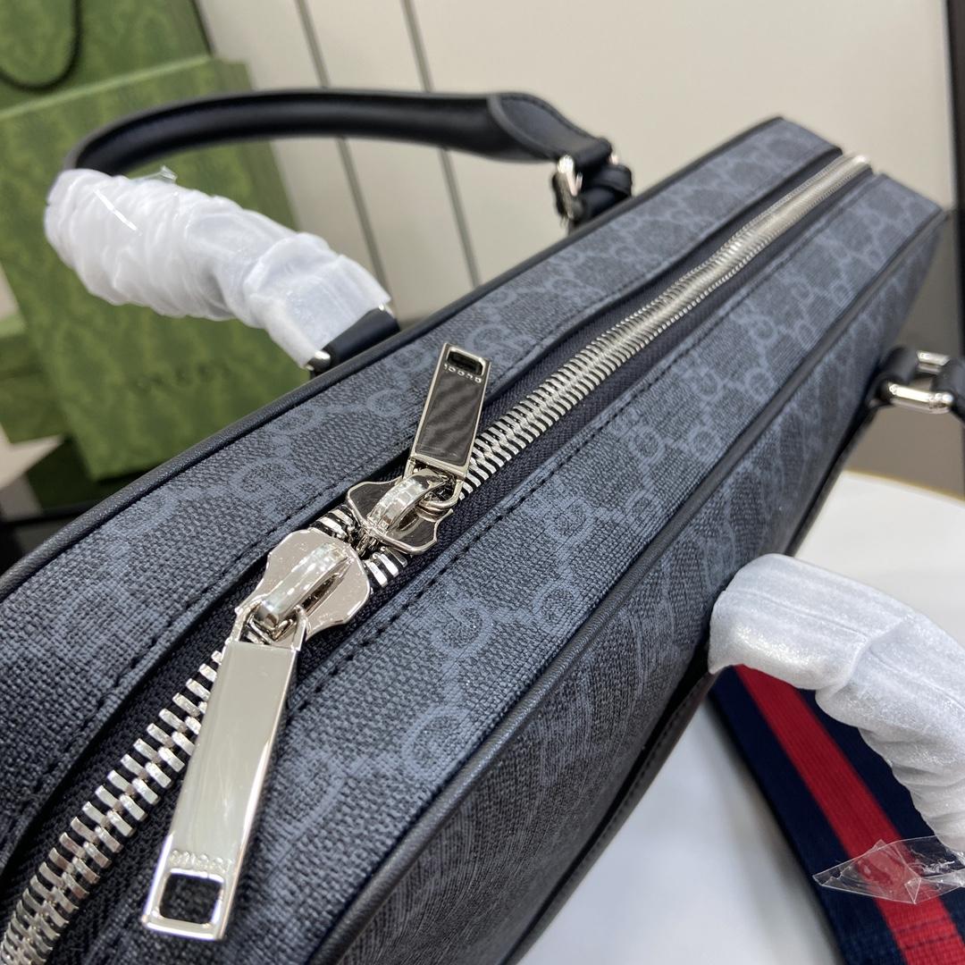 Gucci GG Briefcase With Shoulder Strap - DopestKickz
