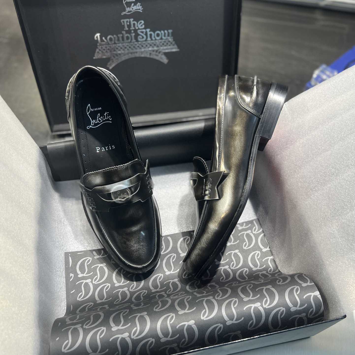 Christian Louboutin Loafers - Patent calf leather - Black  - DopestKickz