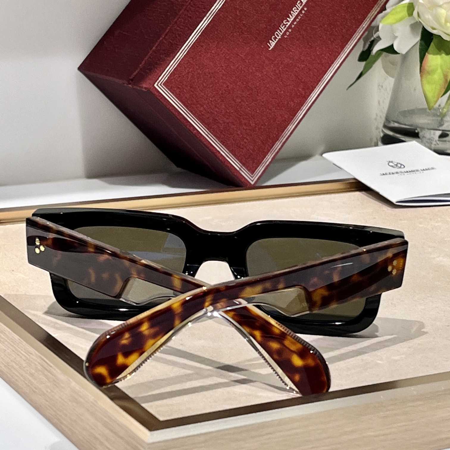 Jacquemus ASCARII Sunglasses - DopestKickz