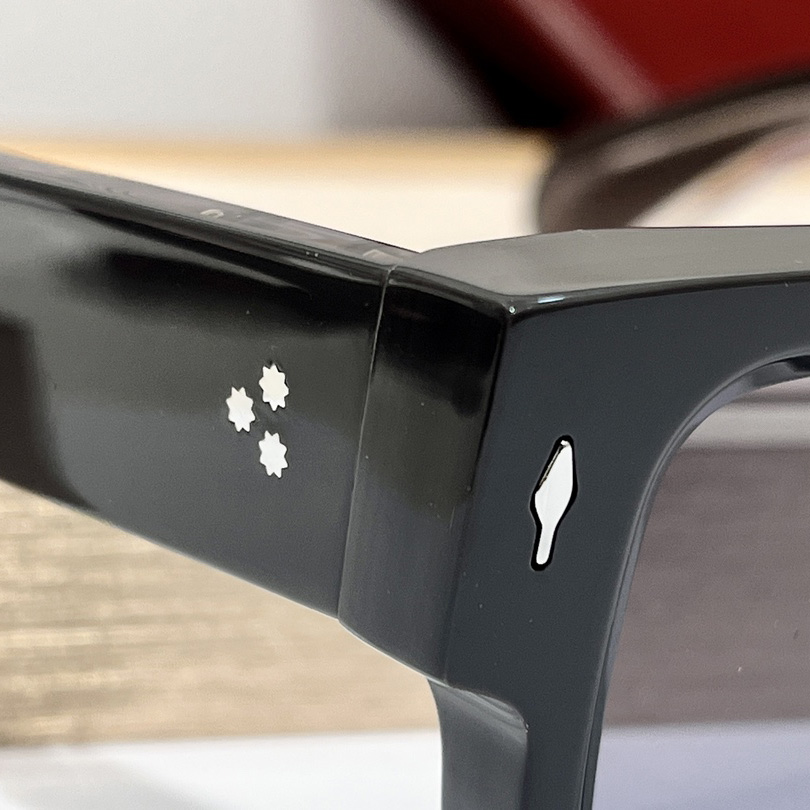 Jacquemus ASCARII Sunglasses - DopestKickz