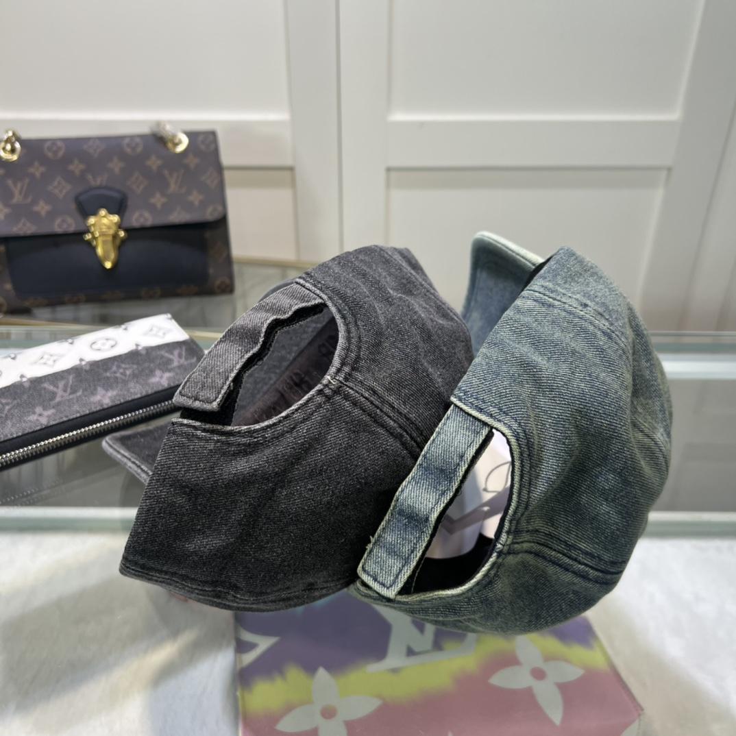 Balenciaga Cap - DopestKickz