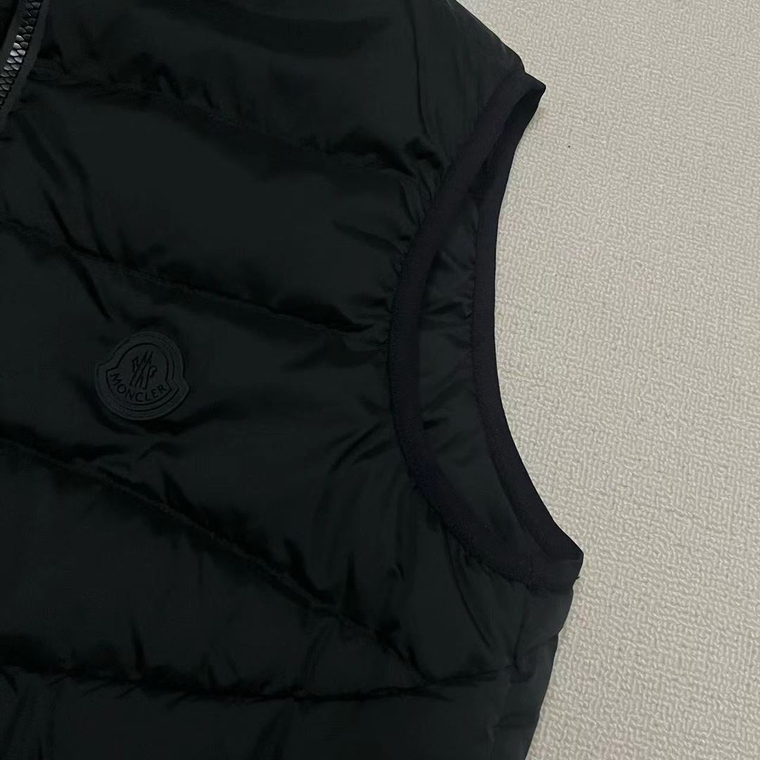 Moncler Nubiera Down Vest - DopestKickz