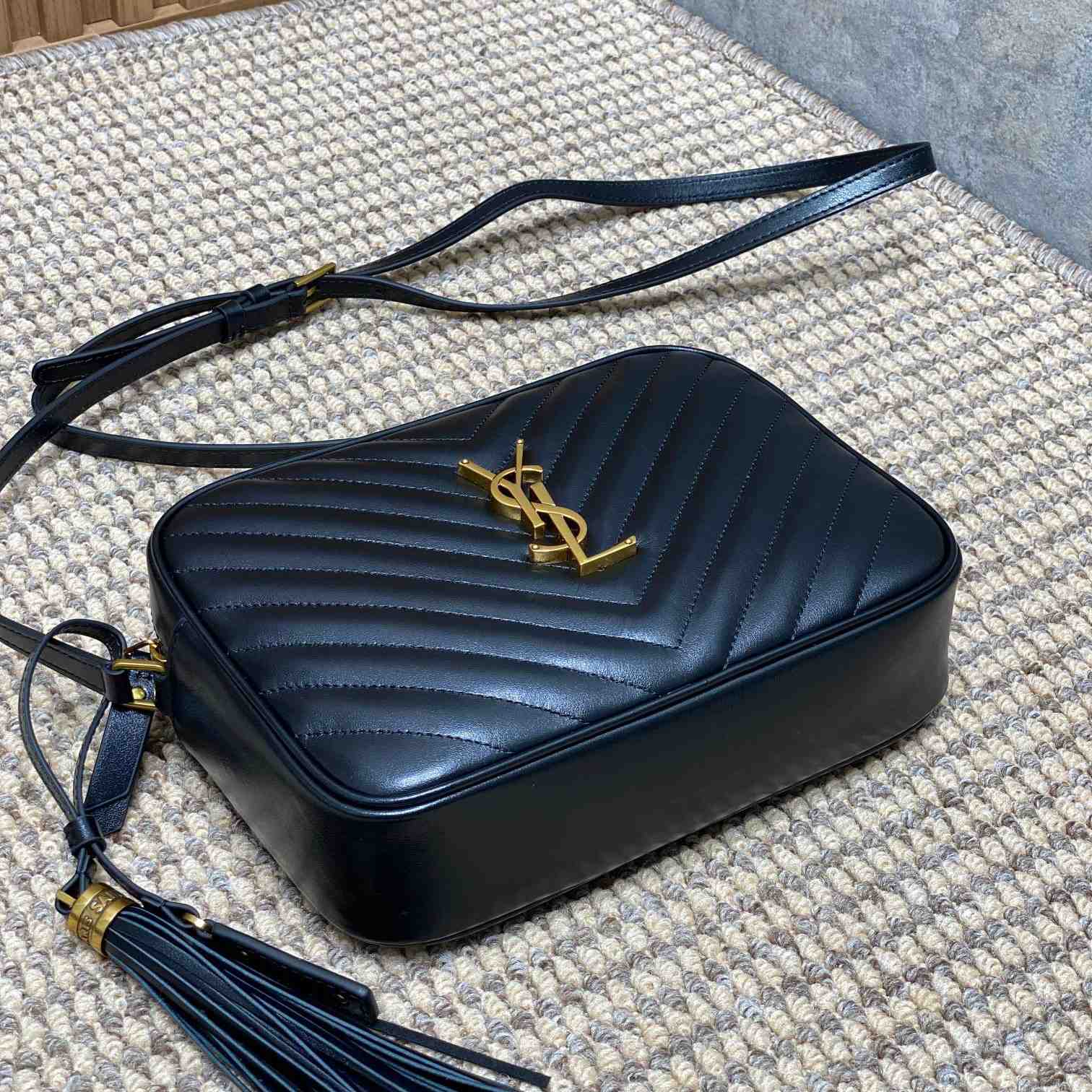 Saint Laurent Lou Tassel Camera Bag  (23x16x6cm) - DopestKickz