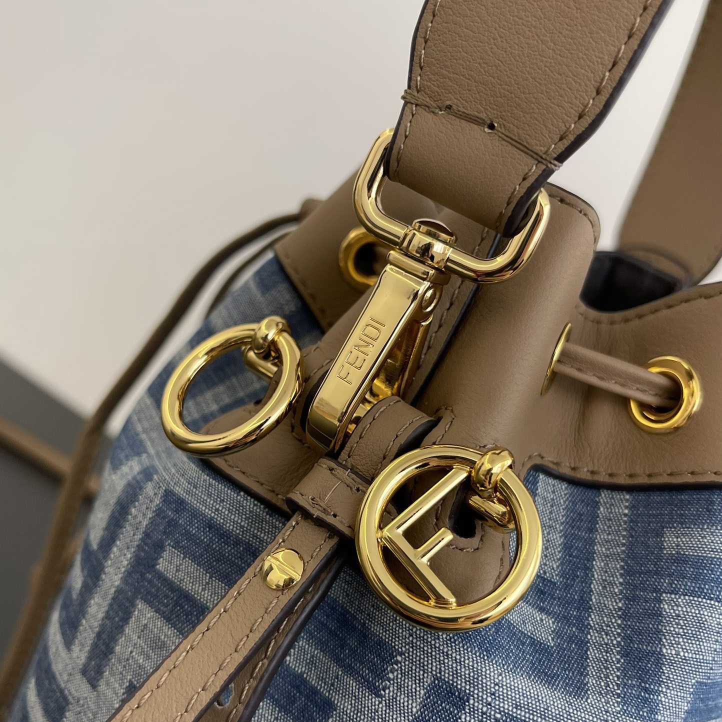 Fendi Mini Mon Tresor Bucket Bag (12x18x10cm) - DopestKickz