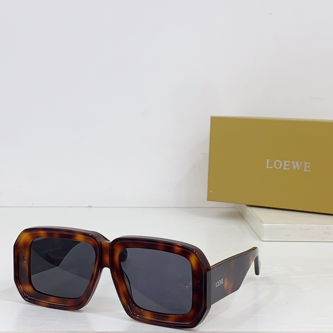 Loewe Sunglasses - DopestKickz